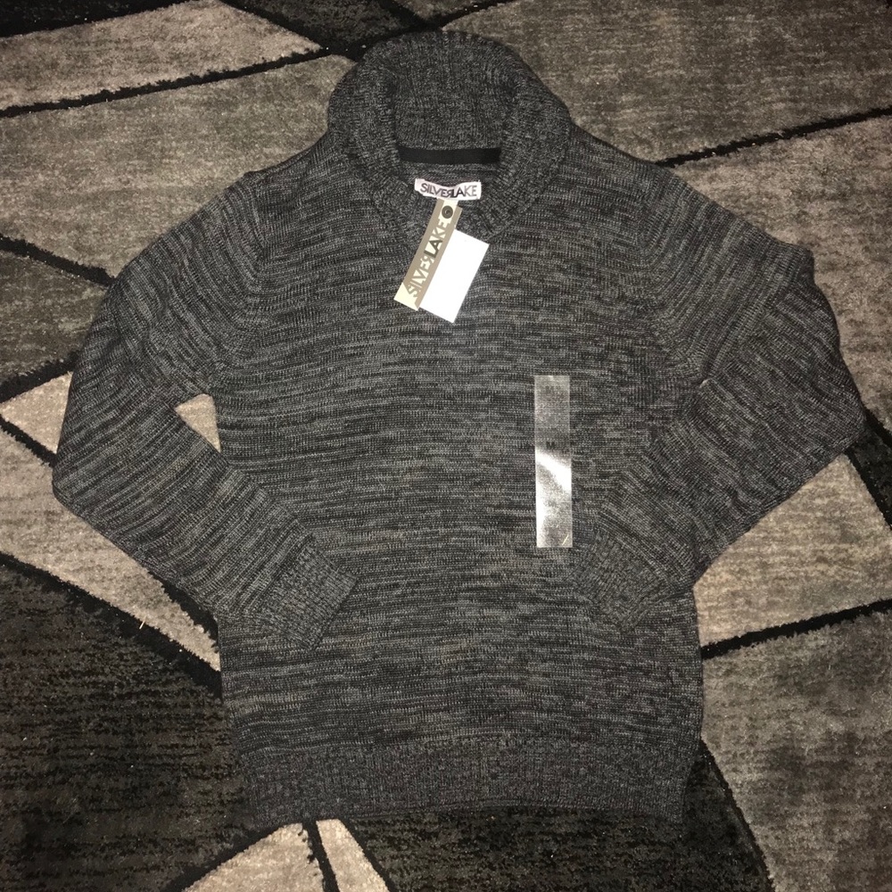 Silverlake boys medium sweater new with tags